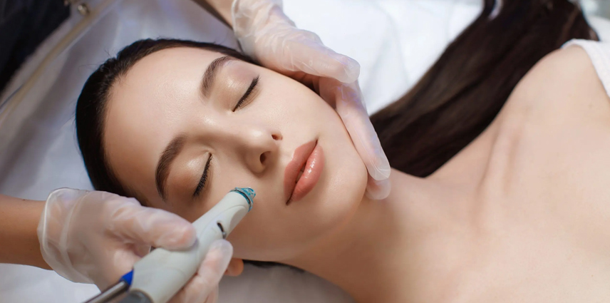 Hydrafacial and Medifacial Treatment in Kandivali East and West - Dr. Pinky Mehta